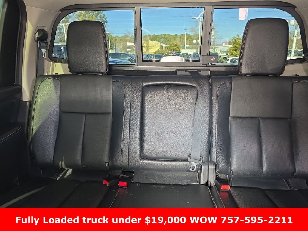 Used 2017 Nissan Titan SL w/ Off-Road Package image 14