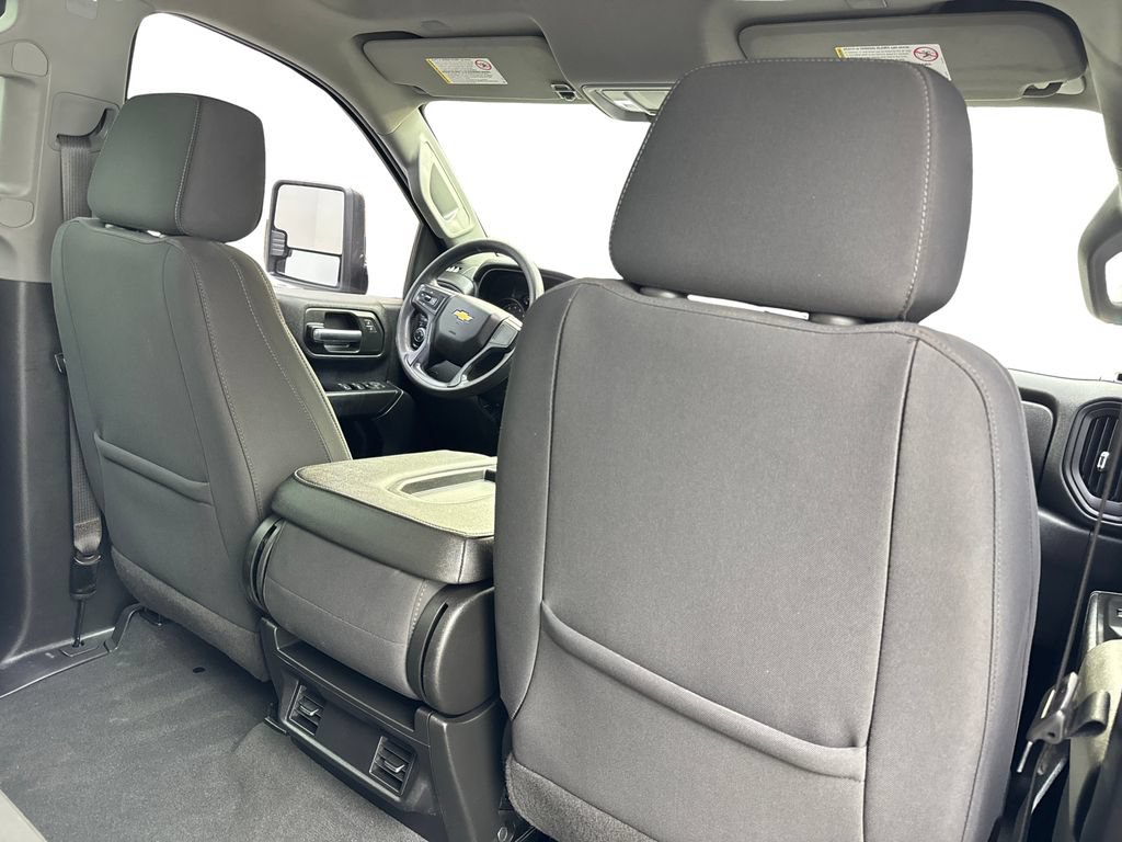 Used 2022 Chevrolet Silverado 2500 Custom w/ Custom Convenience Package AWD/4WD image 40