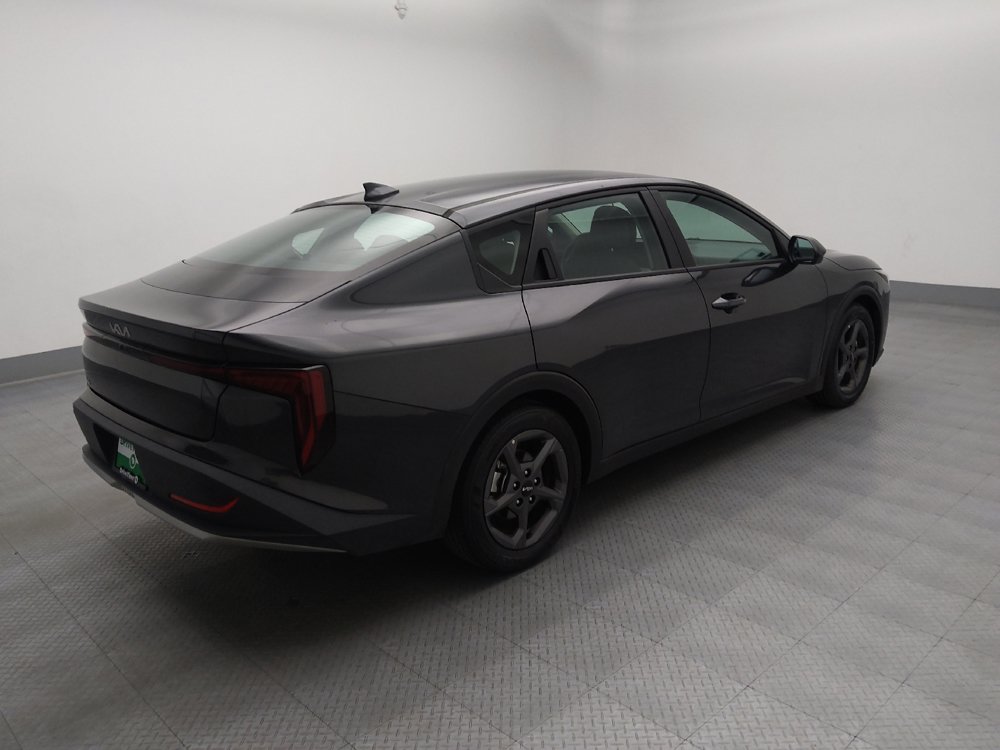 Used 2025 Kia K4 FWD image 10