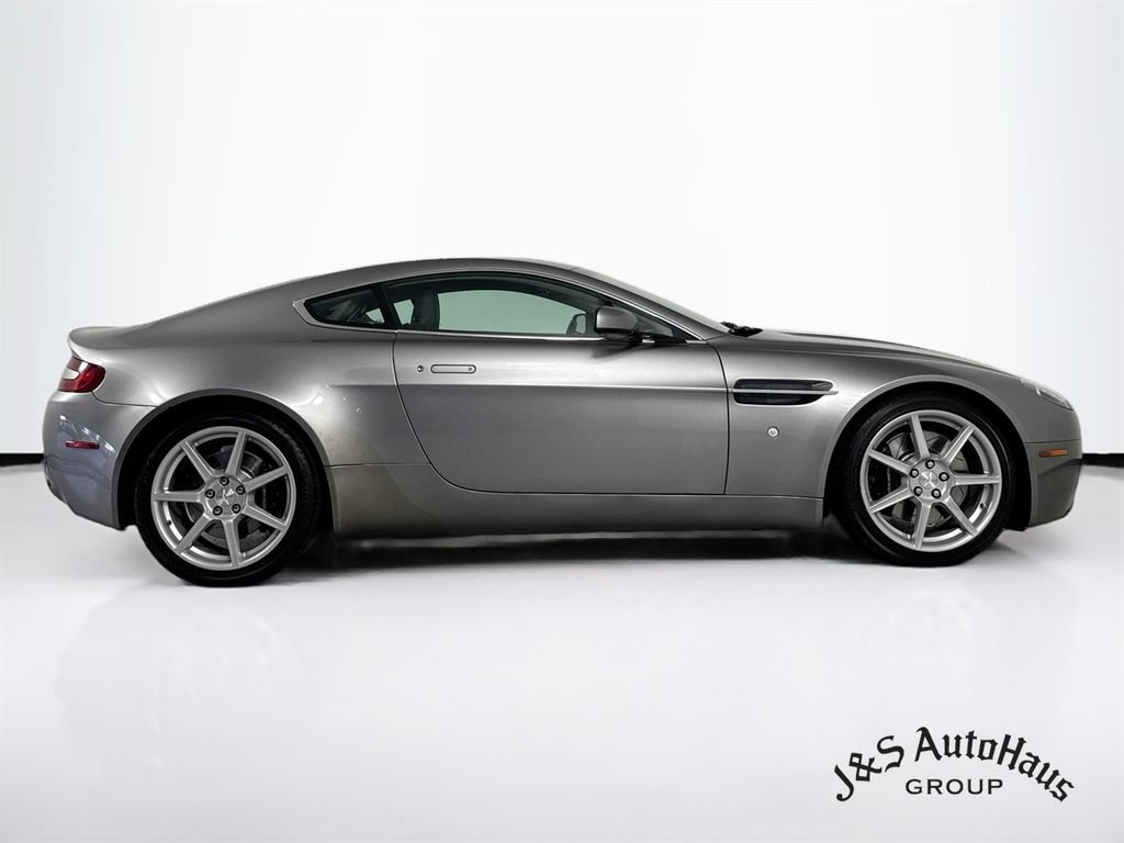 Used 2008 Aston Martin V8 Vantage Coupe RWD image 8