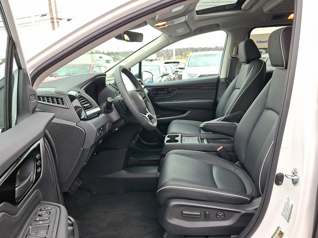 Certified 2026 Honda Odyssey Touring image 15