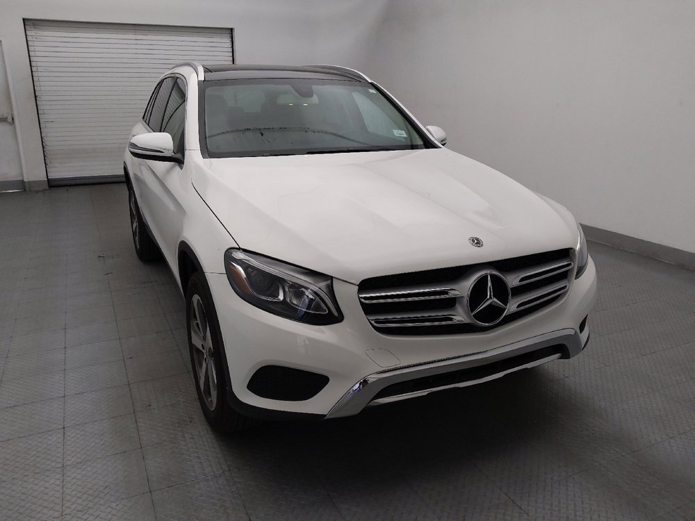 Used 2019 Mercedes-Benz GLC 300 w/ Premium Package image 14