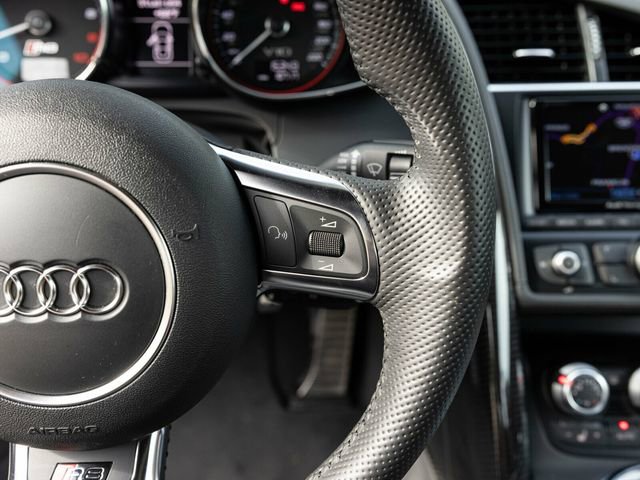Used 2015 Audi R8 V10 image 37