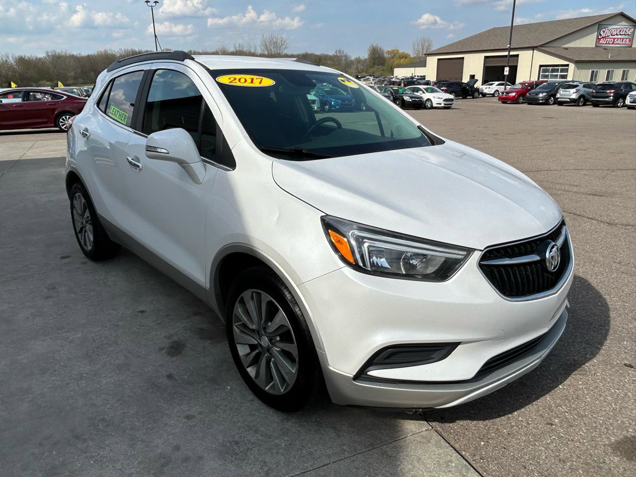 Used 2017 Buick Encore Preferred FWD image 3