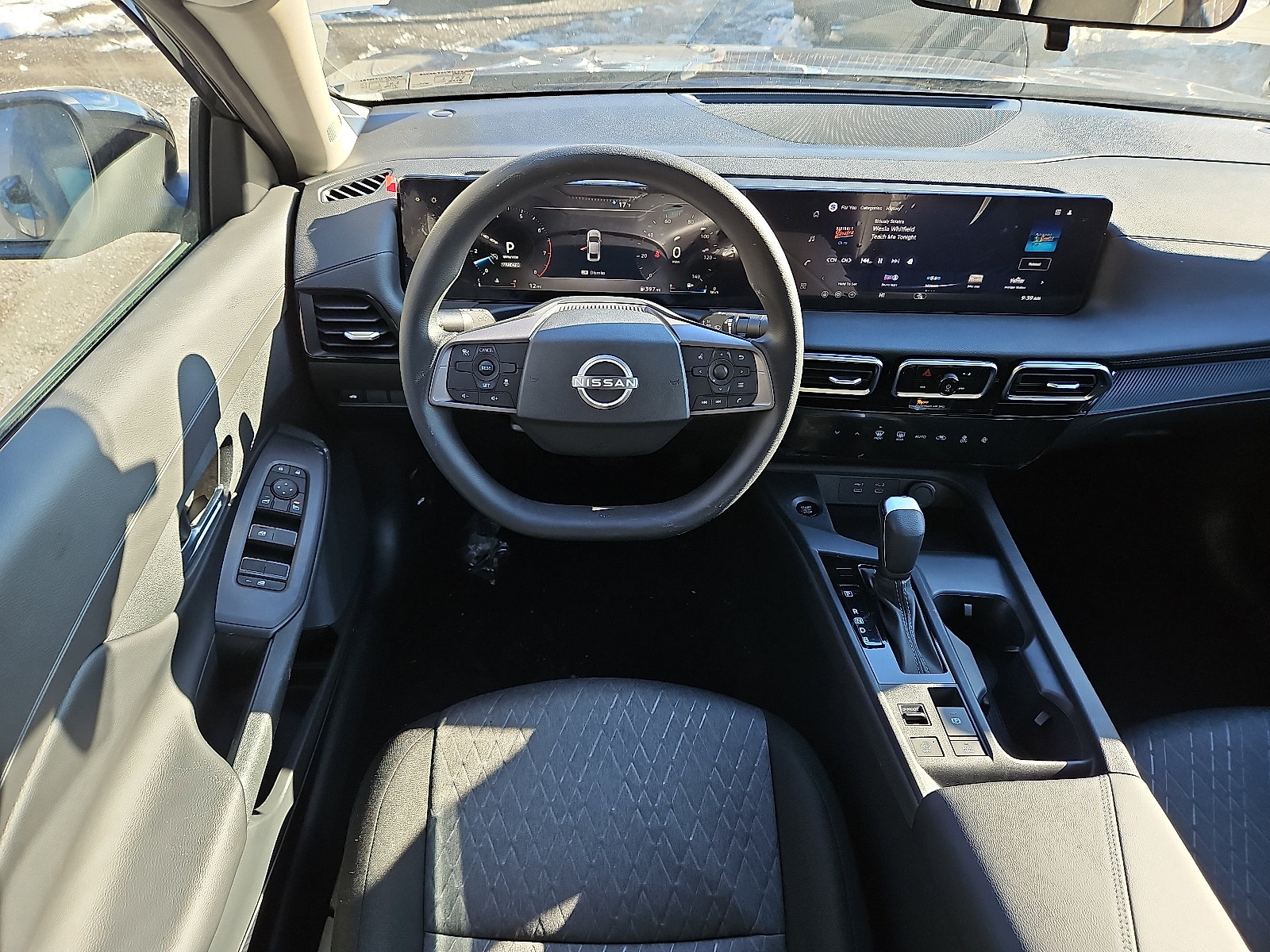 New 2026 Nissan Sentra SV w/ Floor Mat Package FWD image 9