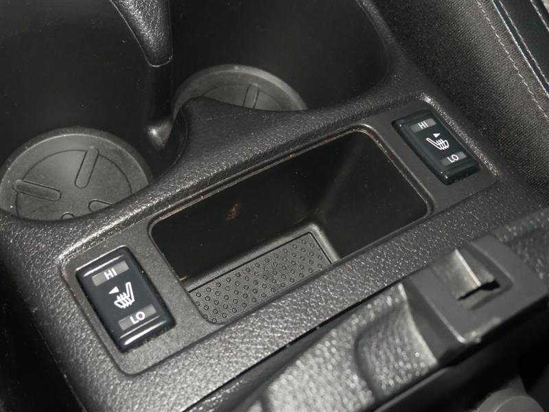 Used 2018 Nissan Rogue SL w/ Premium Package image 40