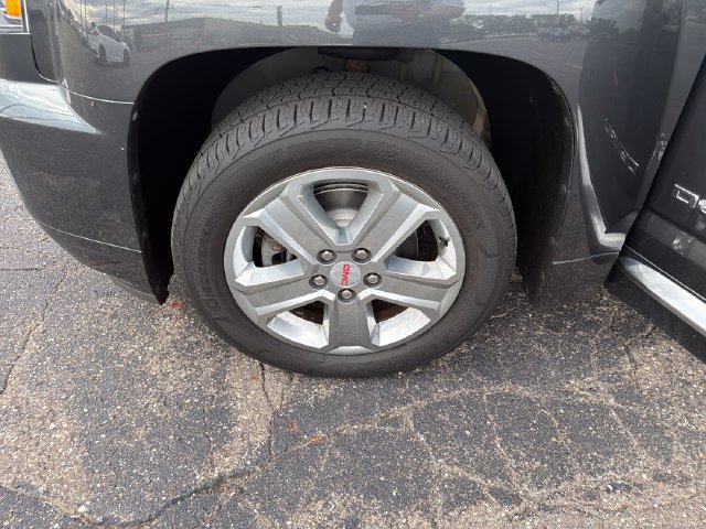 Used 2017 GMC Terrain Denali FWD image 29