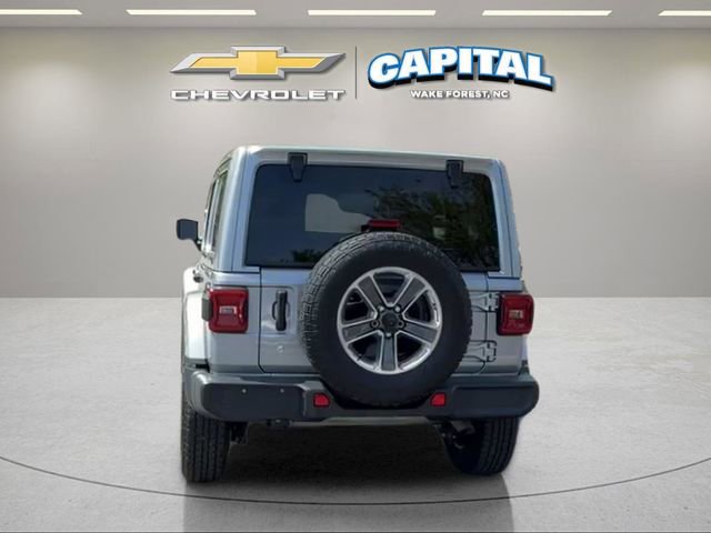 Used 2018 Jeep Wrangler Unlimited Sahara image 5
