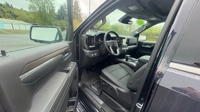 Used 2024 GMC Sierra 1500 SLT w/ SLT Premium Plus Package AWD/4WD image 12