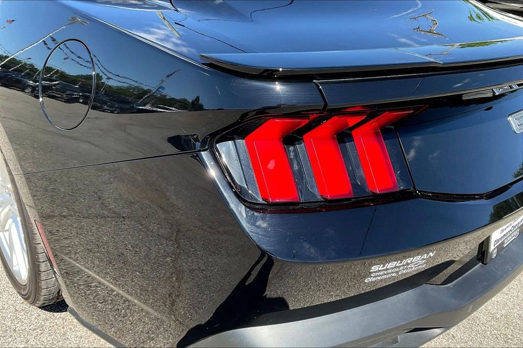 Used 2024 Ford Mustang GT Premium RWD image 31
