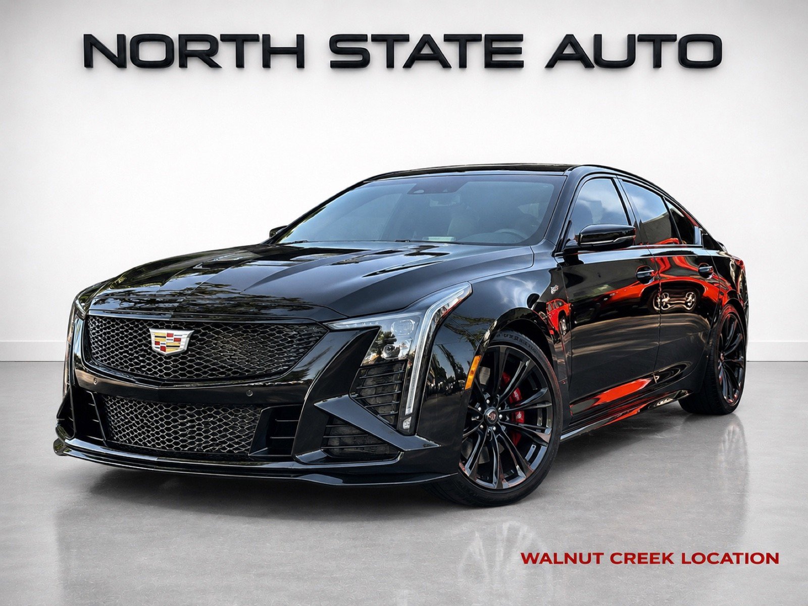 Used 2025 Cadillac CT5 V Blackwing w/ Super Cruise 1 Package RWD image 1