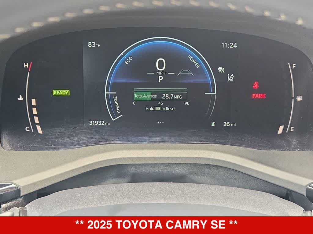 Used 2025 Toyota Camry SE FWD image 31