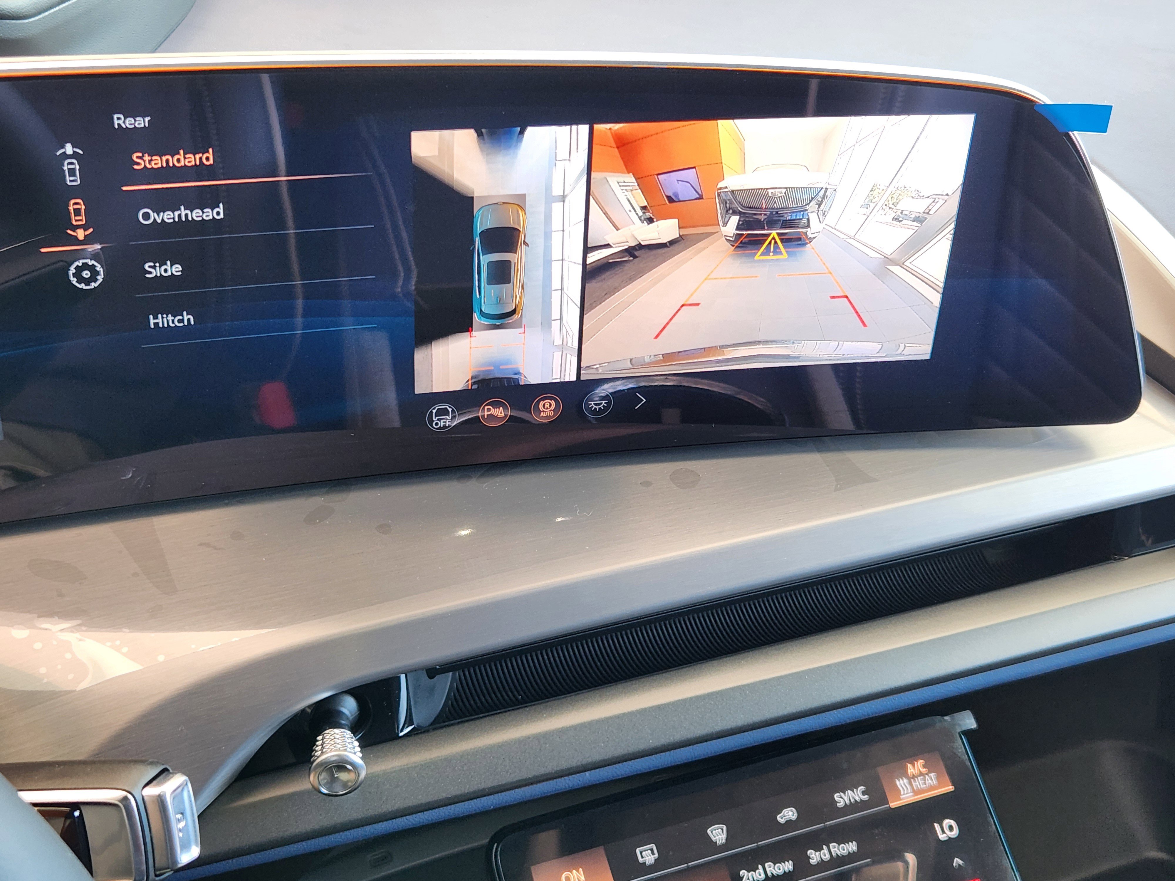 New 2026 Cadillac Vistiq Premium Luxury w/ LPO, Floor Liner Package image 27