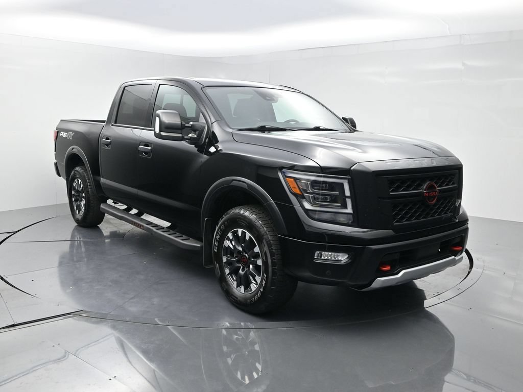 Used 2024 Nissan Titan PRO-4X w/ Pro-4x Convenience Package AWD/4WD image 2
