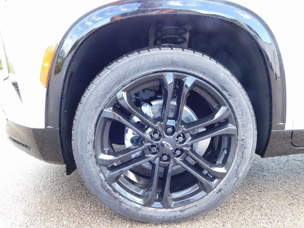 New 2026 Chevrolet Traverse High Country w/ LPO, Floor Liner Package image 10