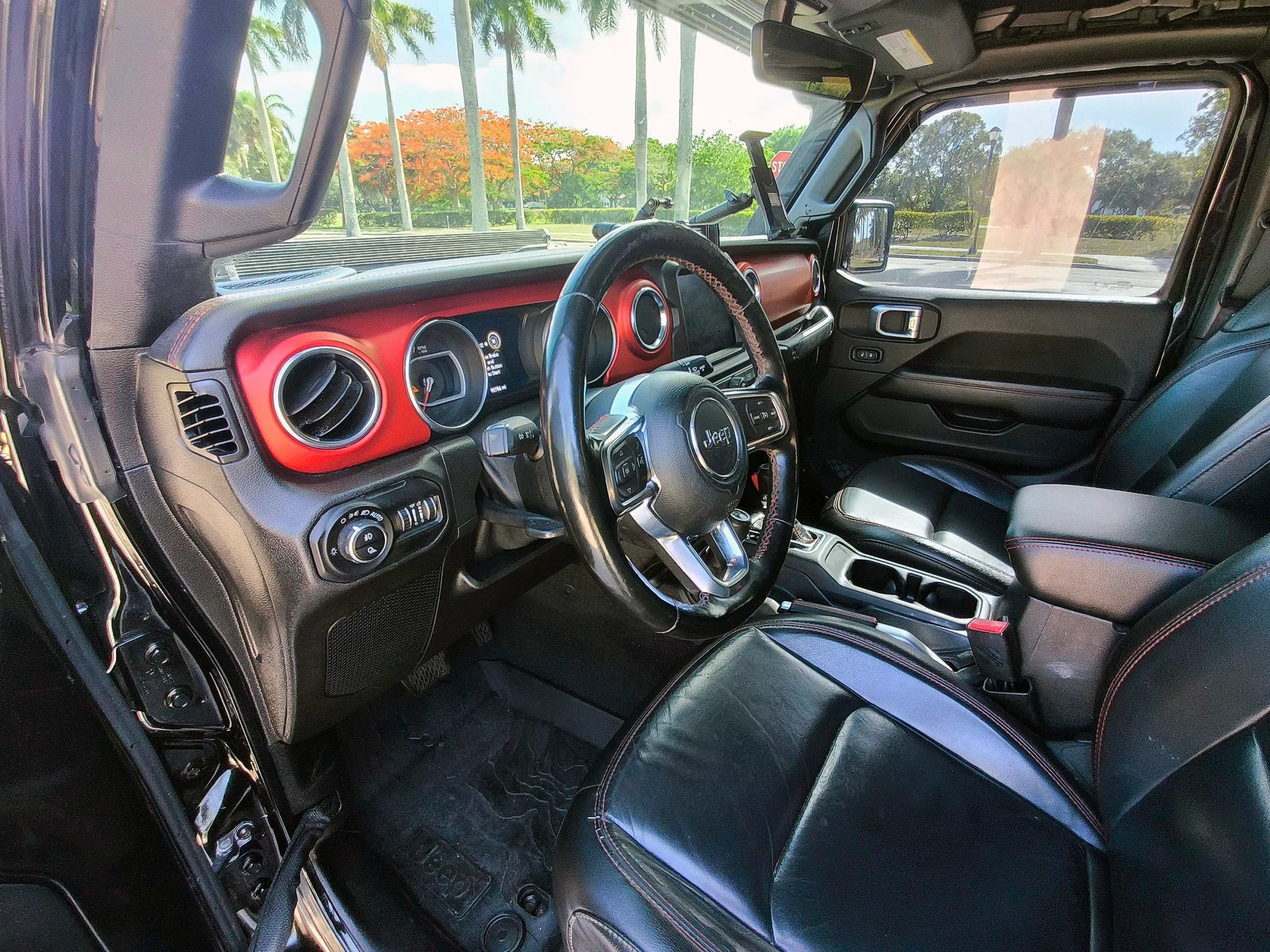 Used 2020 Jeep Gladiator Rubicon AWD/4WD image 13