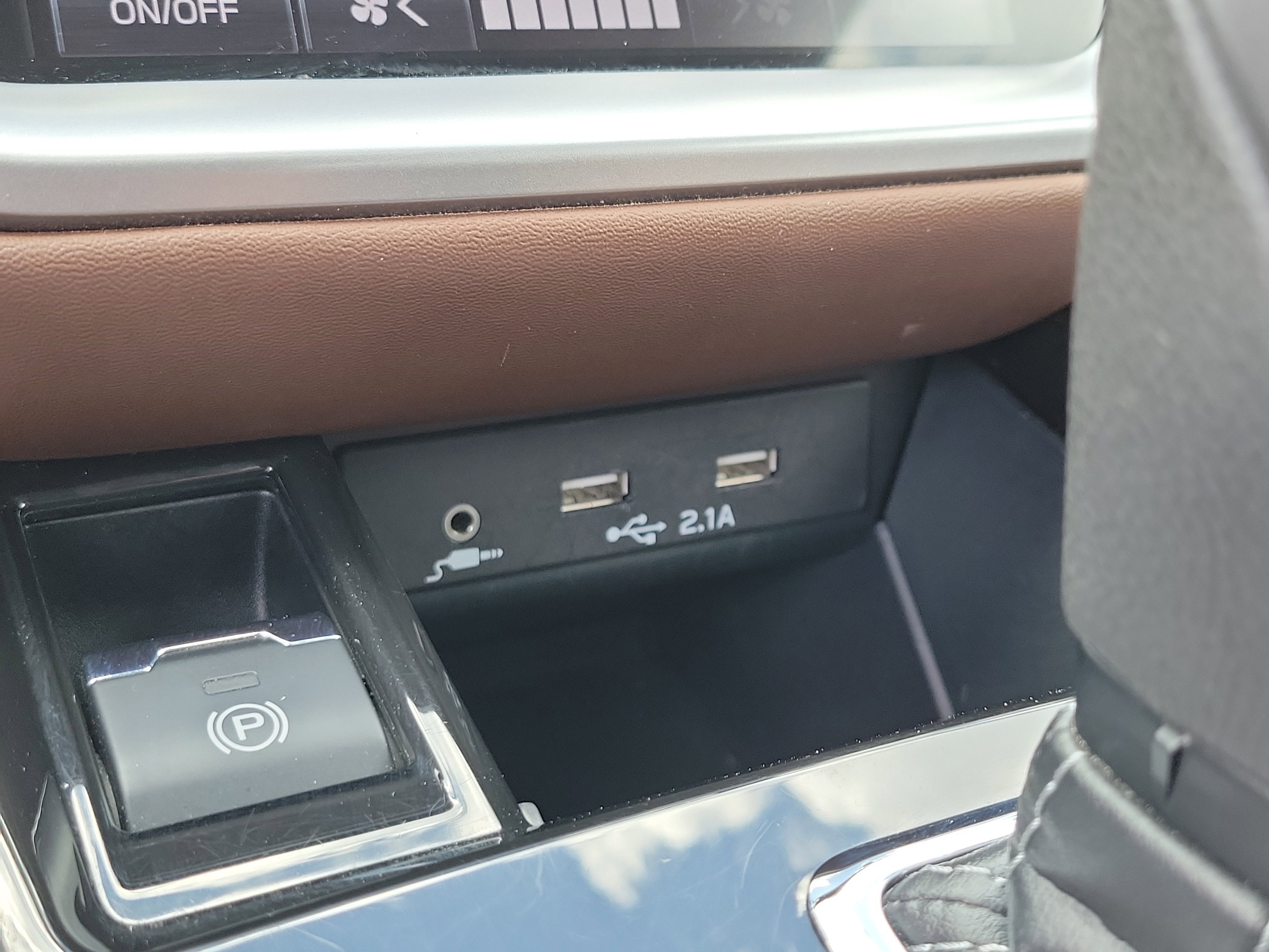 Used 2021 Subaru Outback Touring XT image 30