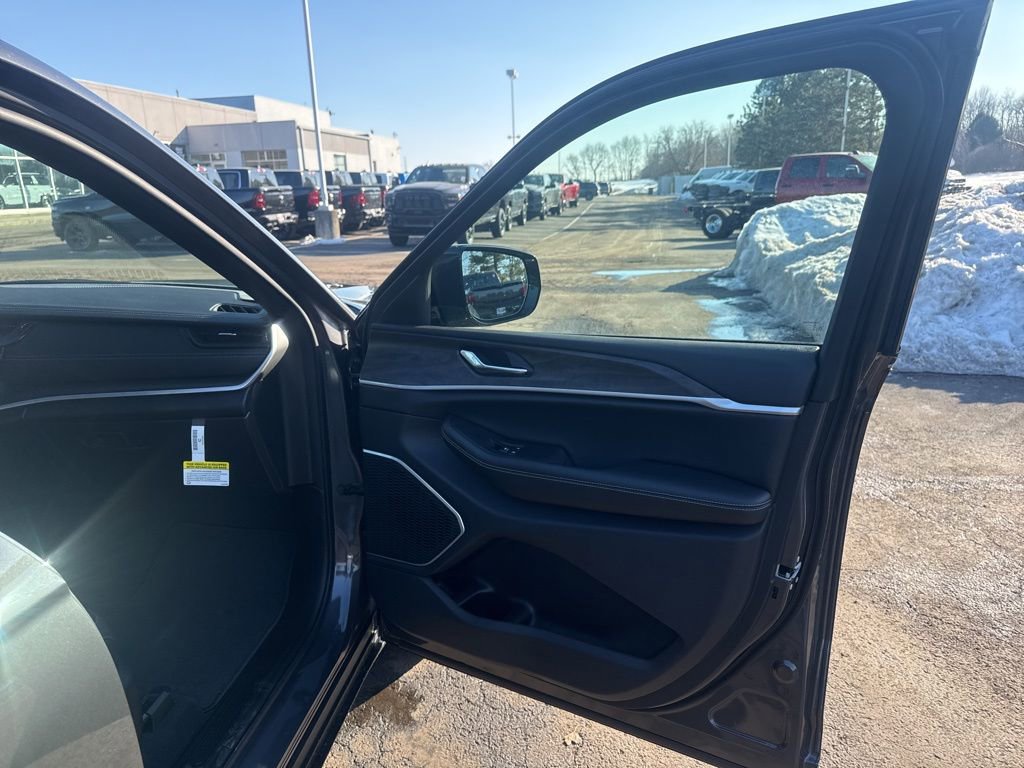 New 2026 Jeep Grand Cherokee L Limited image 54