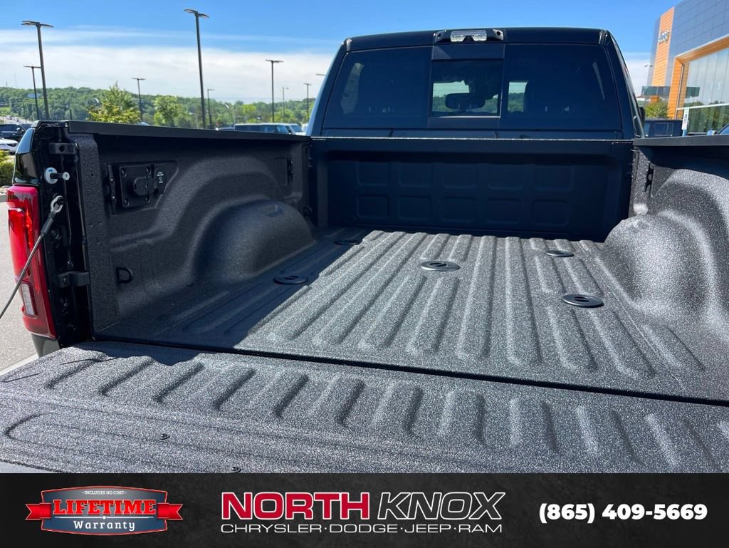 New 2026 RAM 2500 Laramie AWD/4WD image 19