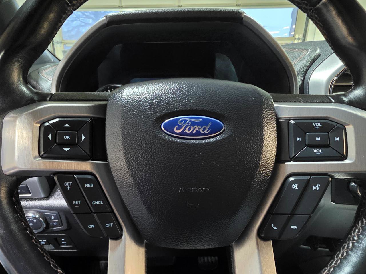 Used 2019 Ford F150 Platinum image 28