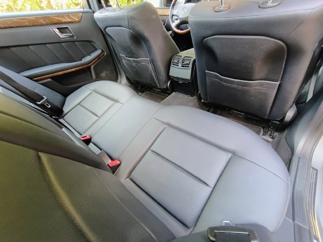 Used 2010 Mercedes-Benz E 350 Sedan image 64