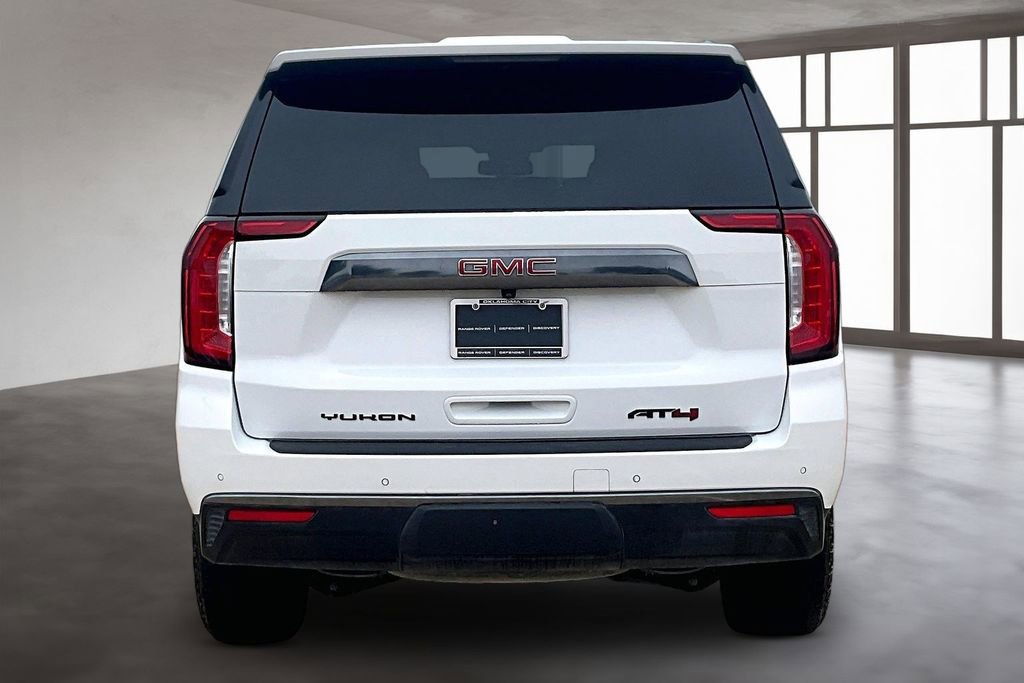 Used 2023 GMC Yukon AT4 w/ Technology Package AWD/4WD image 4