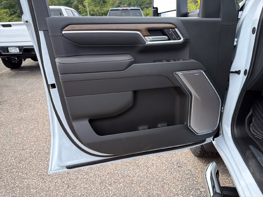 New 2026 Chevrolet Silverado 2500 High Country AWD/4WD image 11