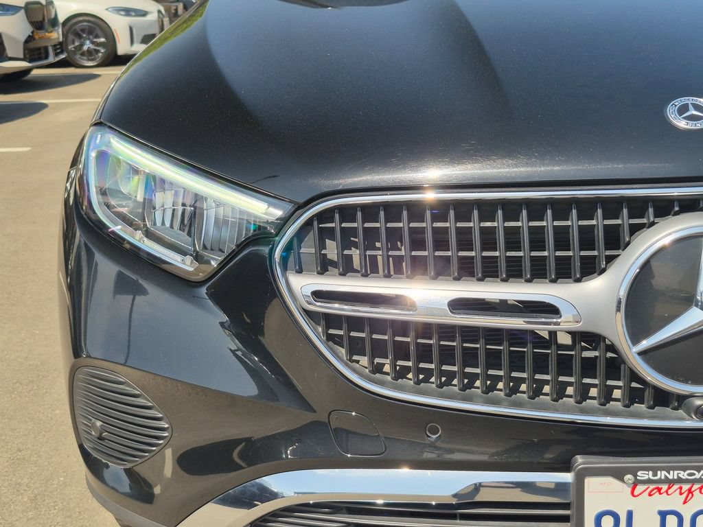 Used 2024 Mercedes-Benz GLC 300 4MATIC image 21