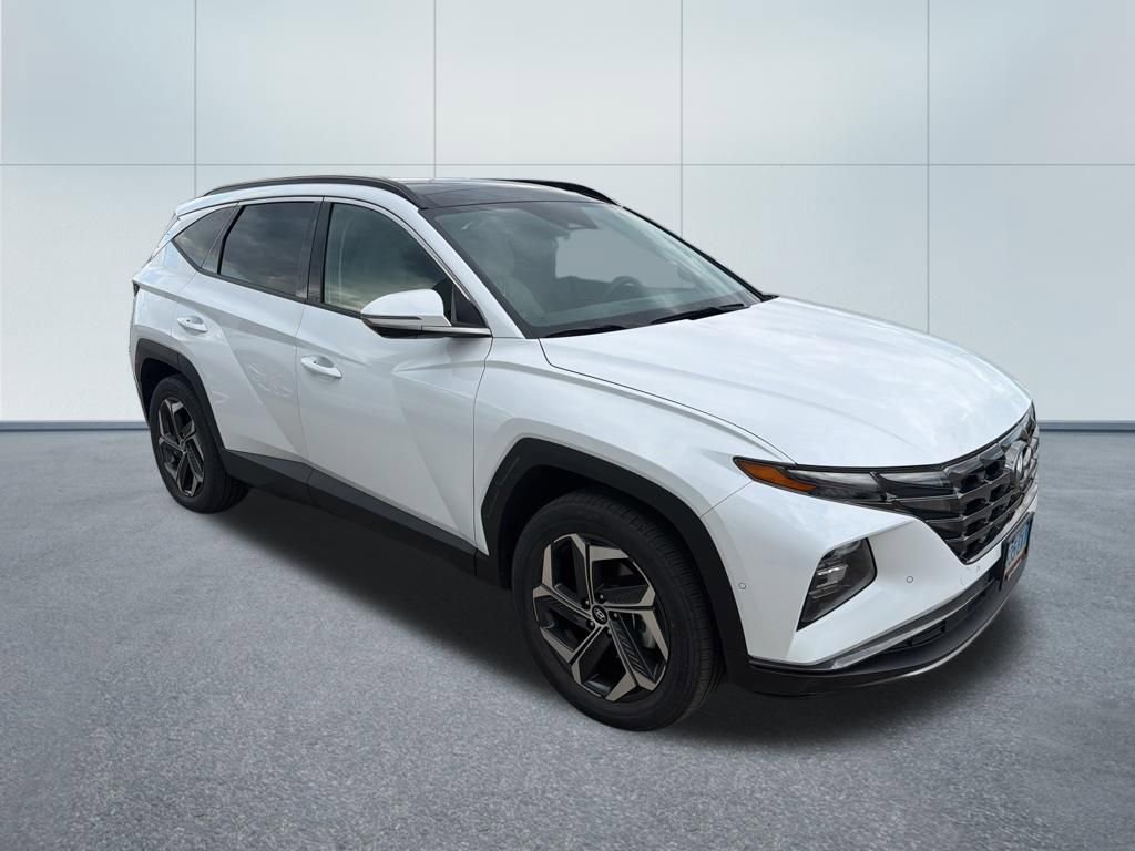 Used 2024 Hyundai Tucson Limited AWD/4WD image 3