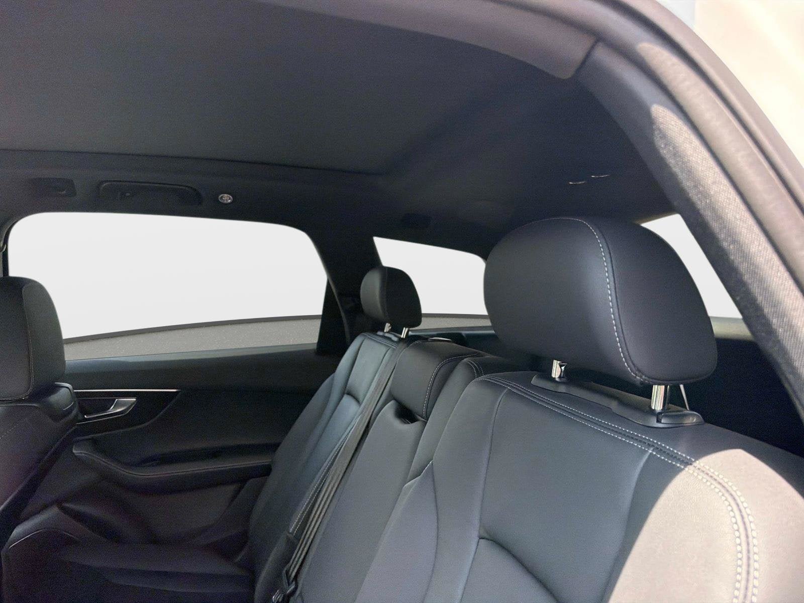 Used 2025 Audi Q7 3.0T Premium Plus AWD/4WD image 15