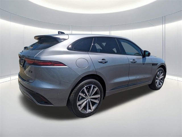 New 2026 Jaguar F-PACE R-Dynamic S image 2