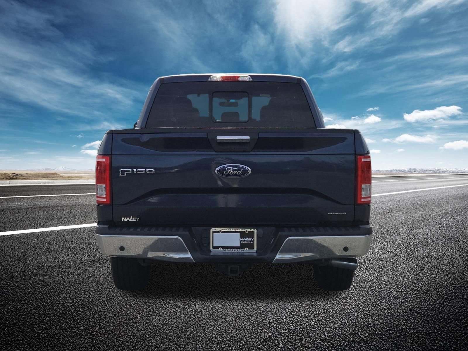 Used 2015 Ford F150 XLT w/ Equipment Group 302A Luxury RWD image 15