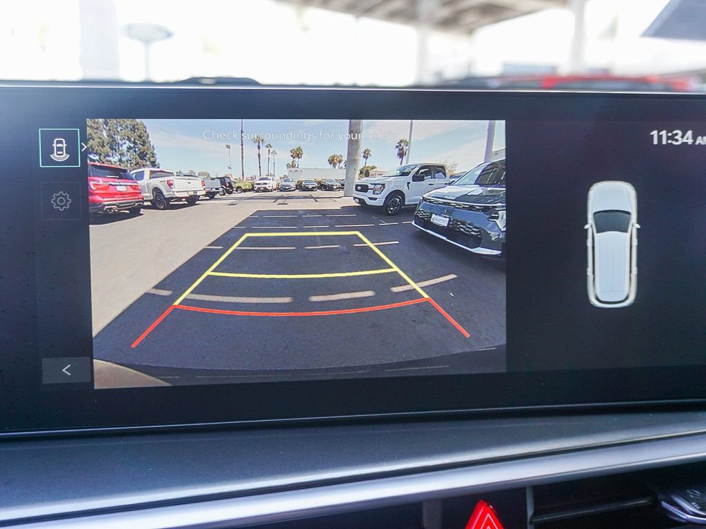Certified 2025 Kia Sorento EX FWD image 24