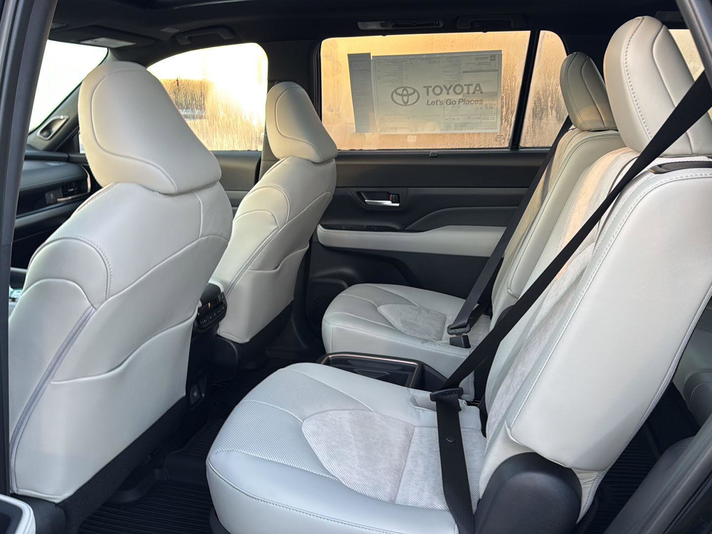 New 2026 Toyota Grand Highlander AWD Hybrid image 9