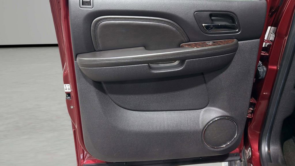 Used 2014 GMC Sierra 3500 Denali AWD/4WD image 14