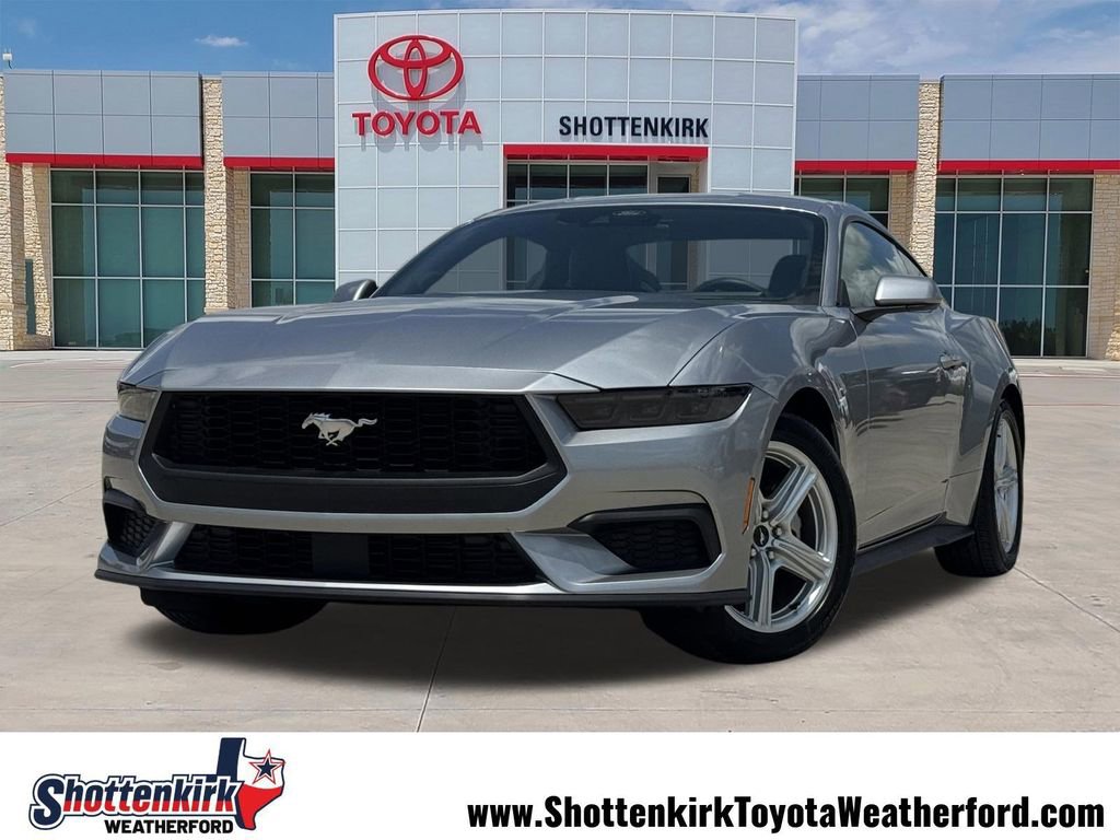 Used 2026 Ford Mustang Premium RWD image 1