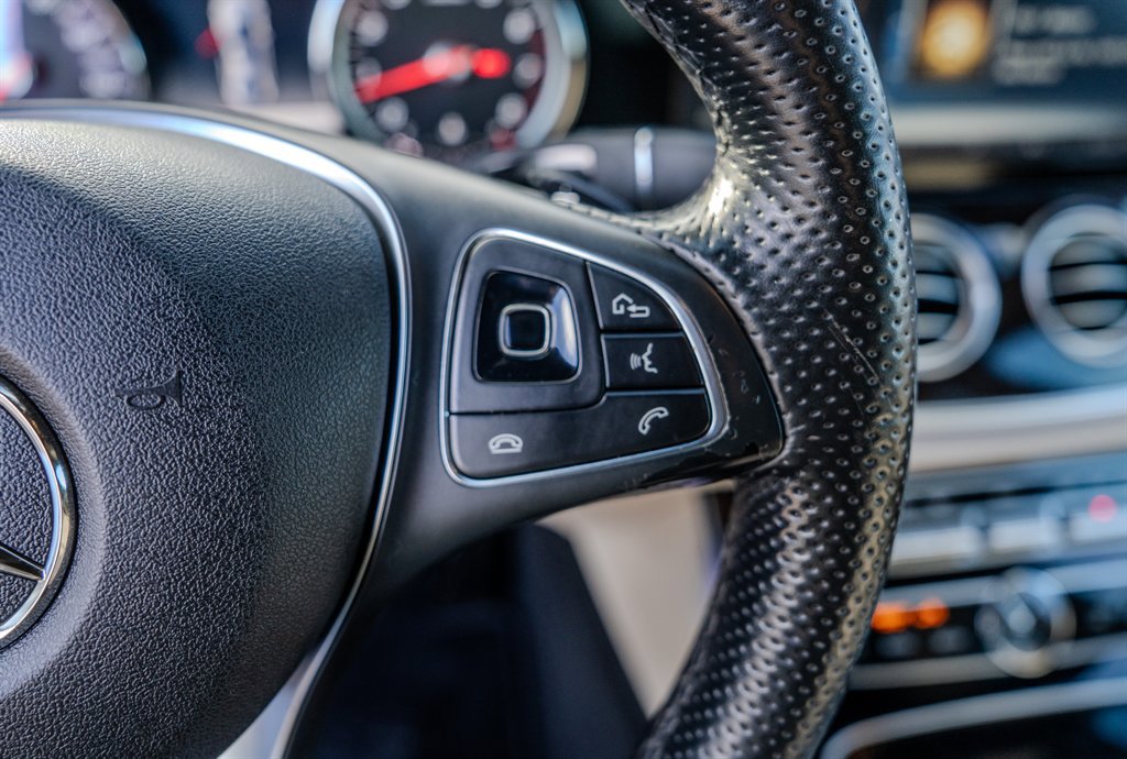 Used 2017 Mercedes-Benz E 300 w/ Premium 1 Package image 17