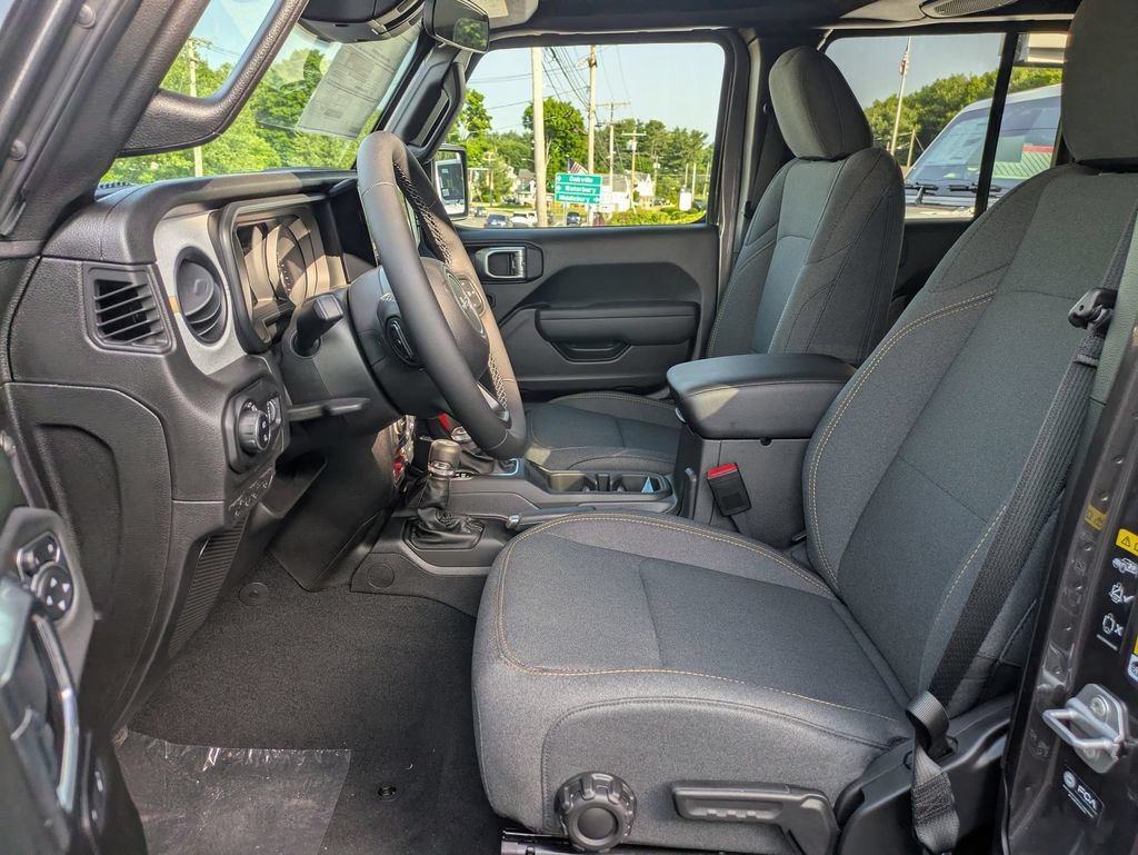 New 2026 Jeep Gladiator Sport AWD/4WD image 8