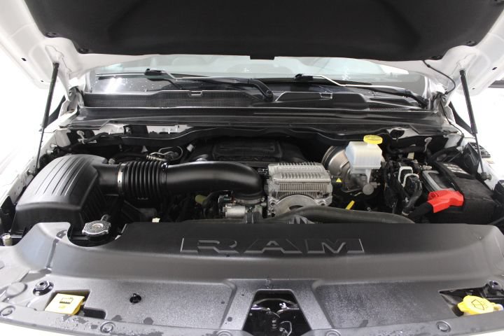 Used 2023 RAM 1500 Laramie AWD/4WD image 48