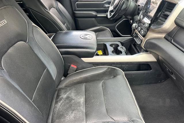 Used 2019 RAM 1500 Laramie AWD/4WD image 16