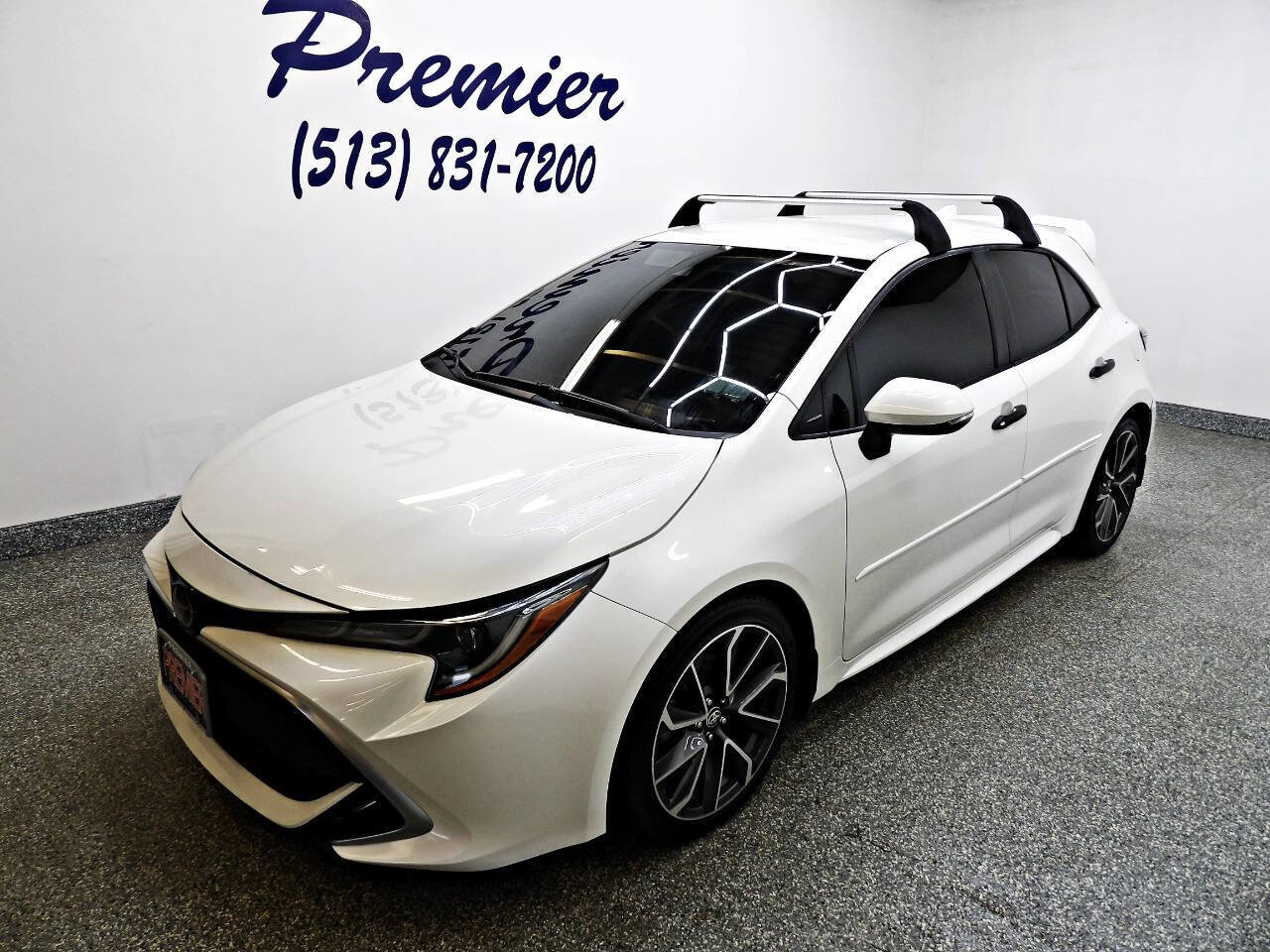 Used 2019 Toyota Corolla XSE FWD image 1