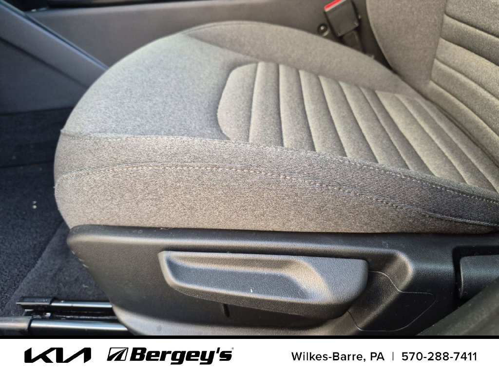 Certified 2025 Kia K4 EX FWD image 21