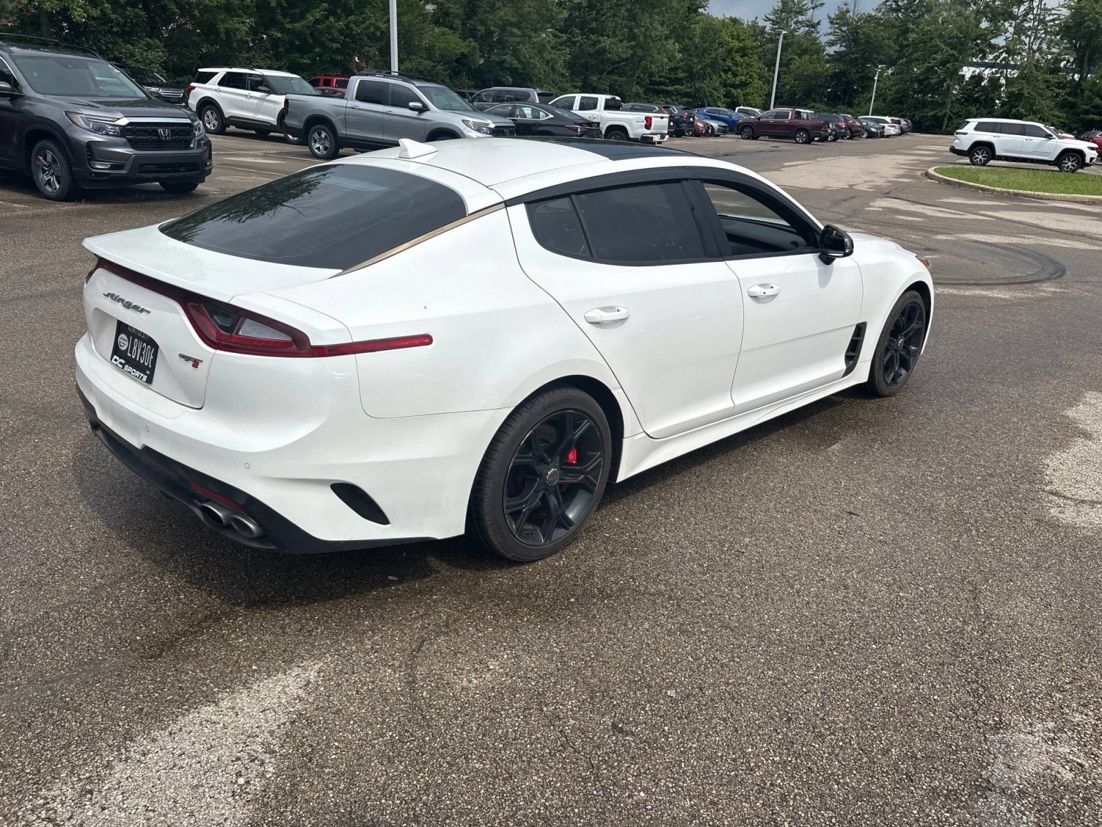 Used 2018 Kia Stinger GT2 AWD/4WD image 23
