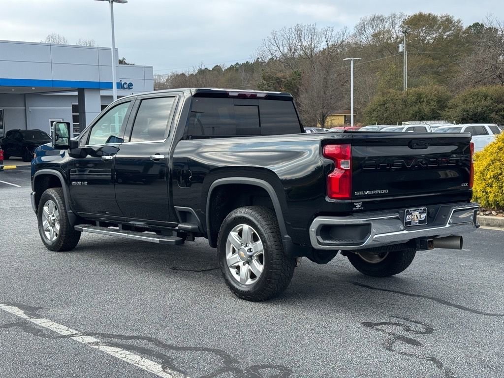 Used 2023 Chevrolet Silverado 2500 LTZ w/ LTZ Plus Package image 5