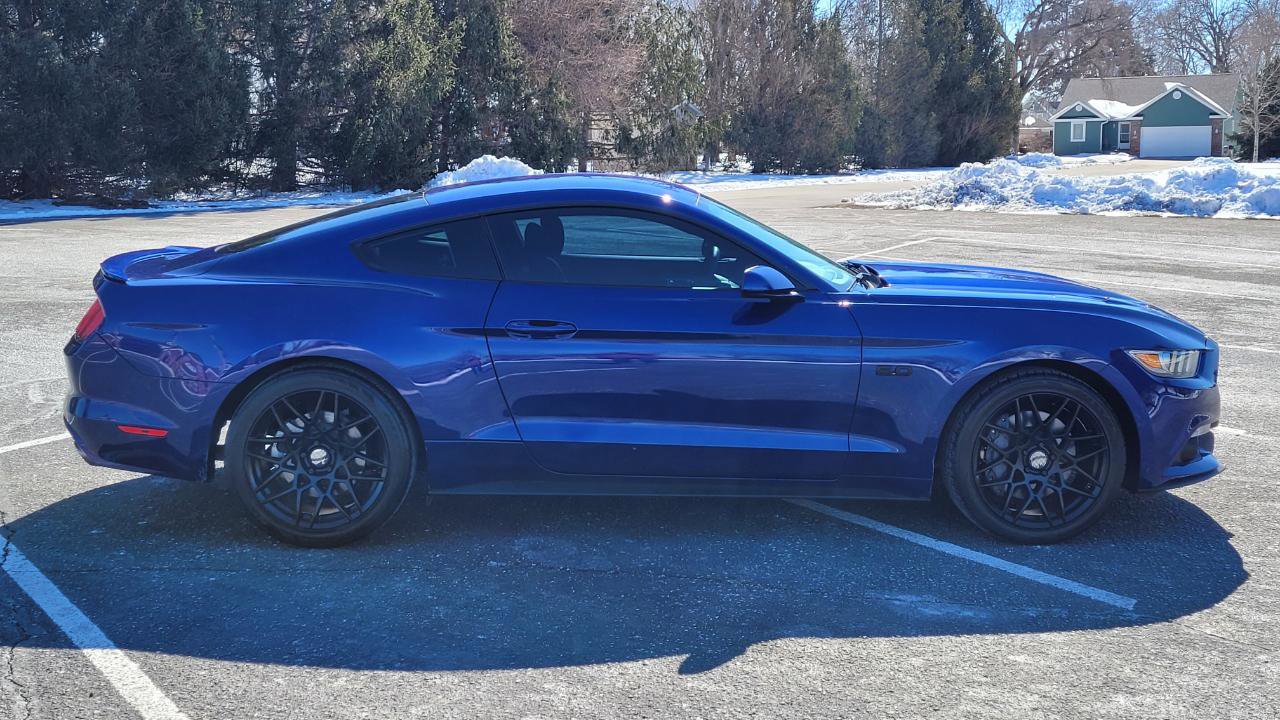 Used 2016 Ford Mustang GT image 7