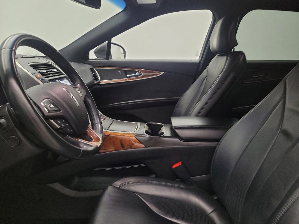 Used 2017 Lincoln MKX Select AWD/4WD image 17