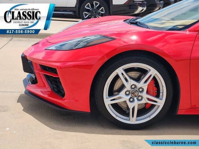 Used 2021 Chevrolet Corvette Stingray Premium Cpe w/ Z51 Performance Package RWD image 10