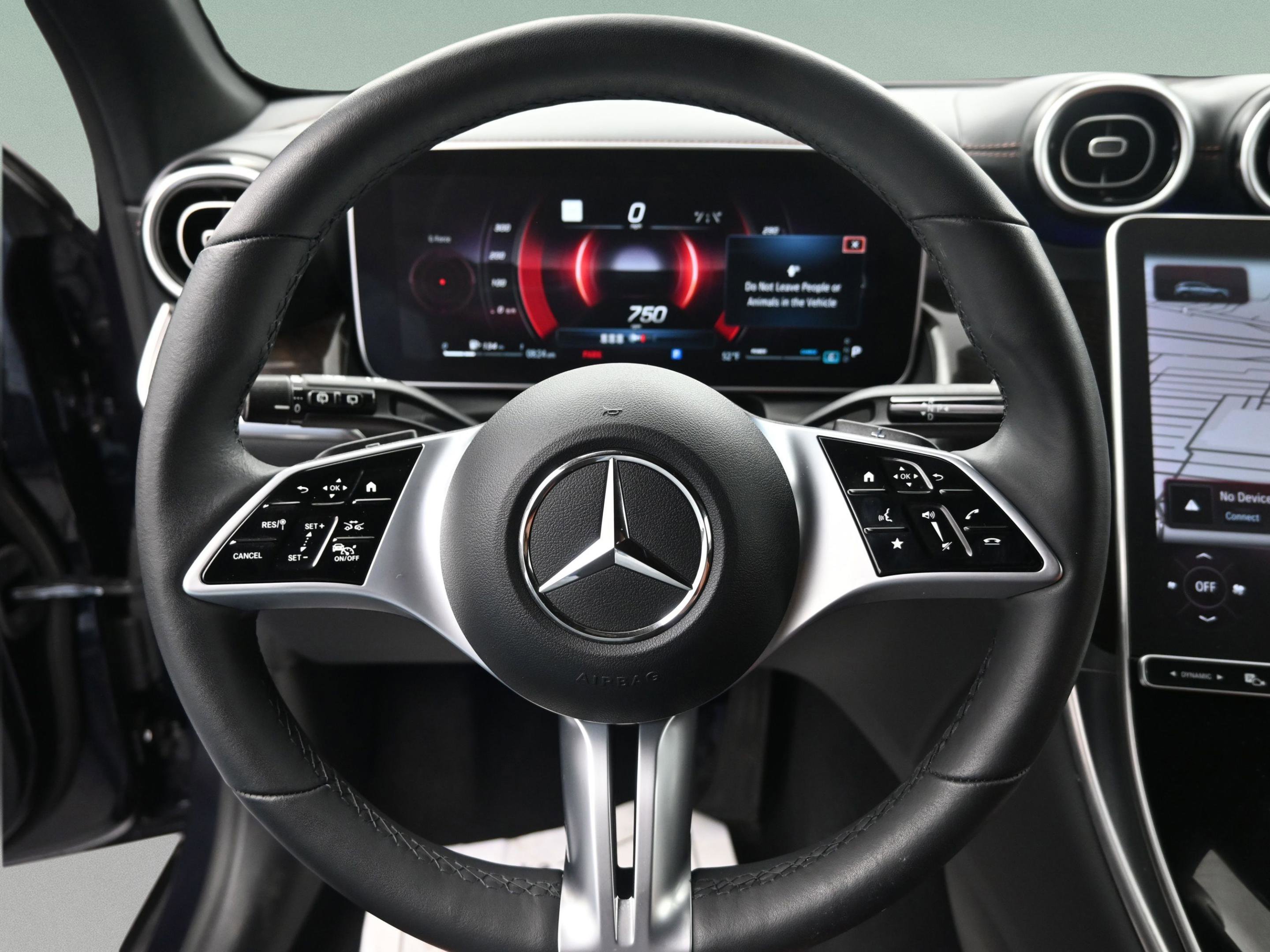 Used 2023 Mercedes-Benz GLC 300 4MATIC w/ Exclusive Trim Package image 21