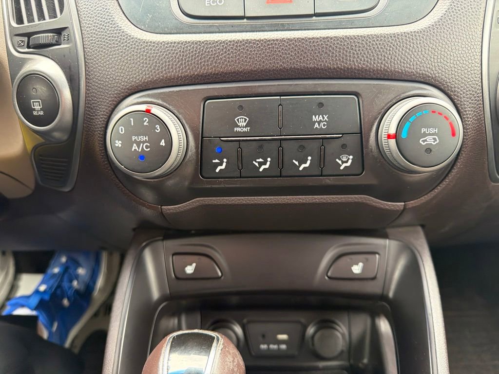 Used 2015 Hyundai Tucson SE AWD/4WD image 33