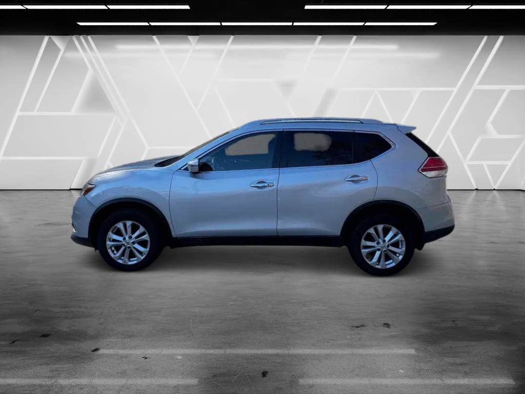 Used 2016 Nissan Rogue SV w/ SV Family Package image 8